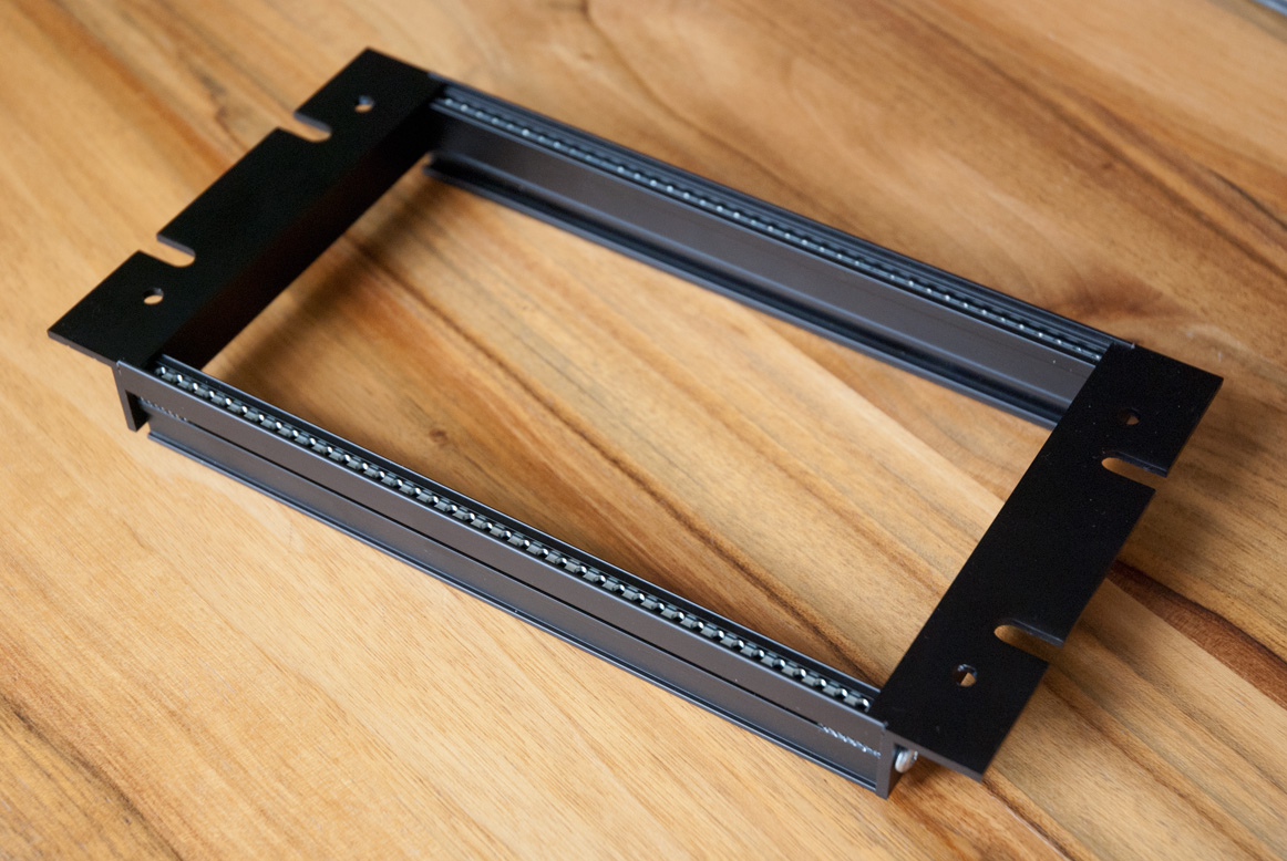 Eurorack DIY Frames: Clicks and Clocks Custom 10 inch rackmount frame